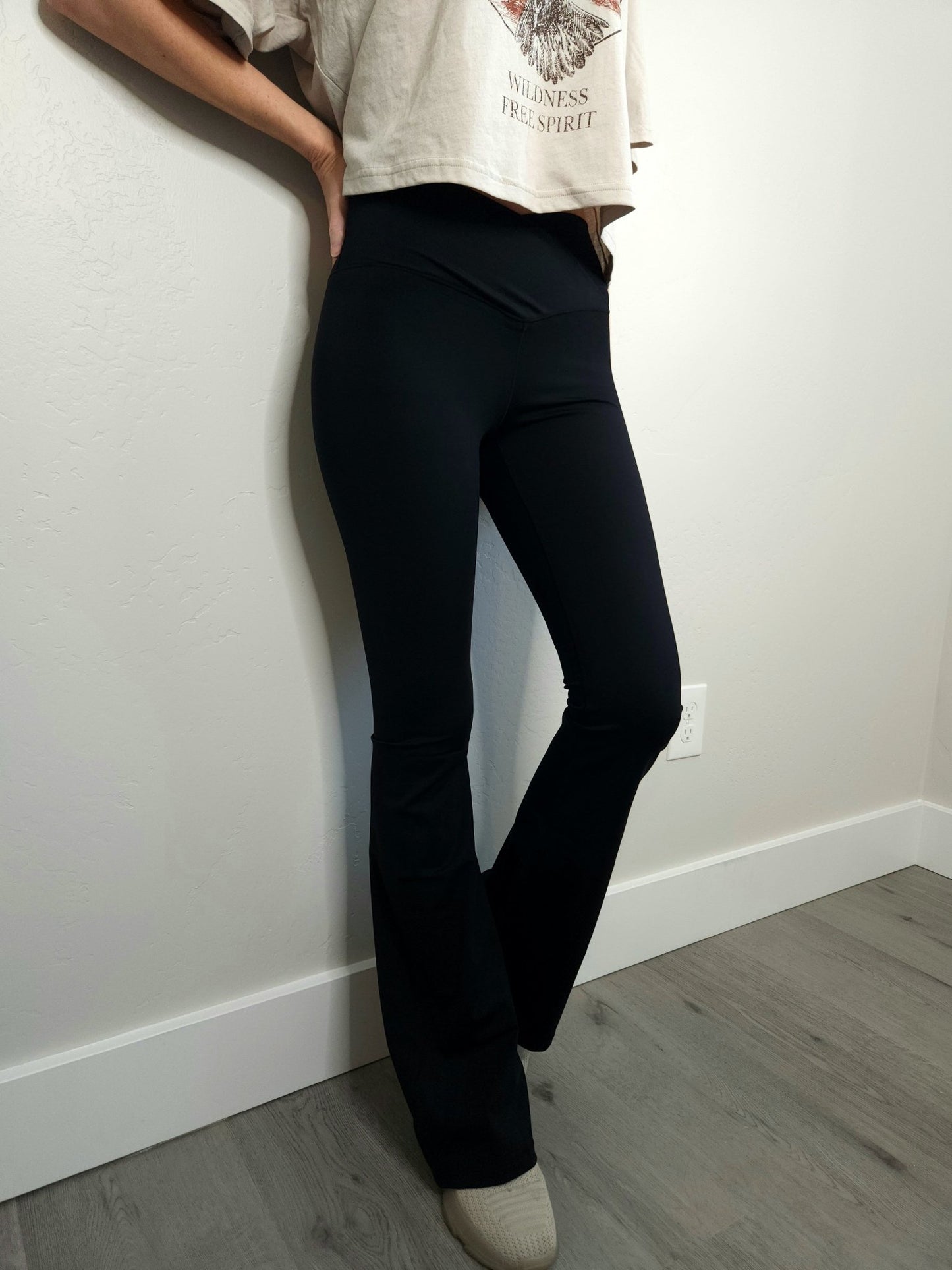 V Shape High Waist Flared Leggings(Black) - The Purple Palm Boutique